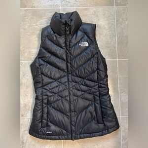 The North Face puffer vest womens size xsmall black
